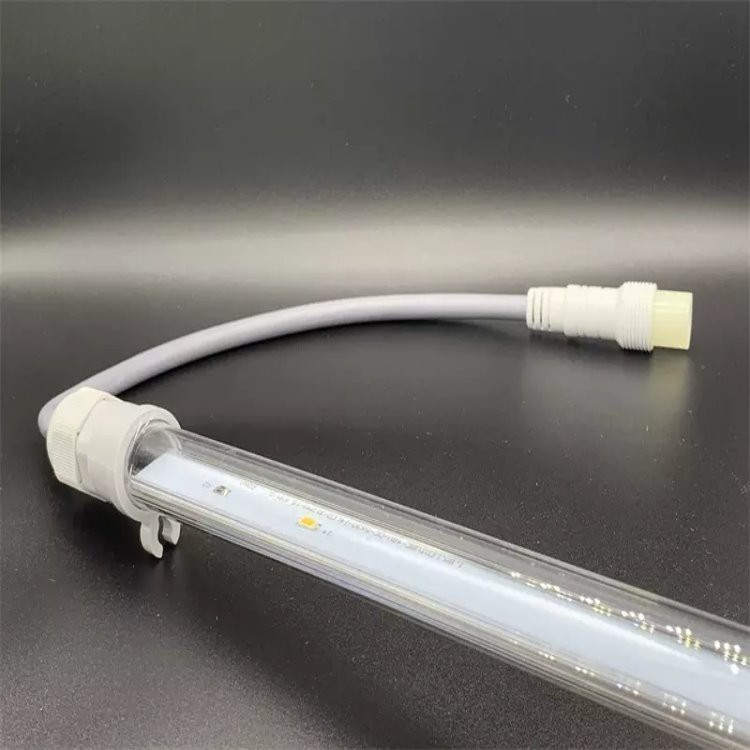 Iluminare Led pentru păsări