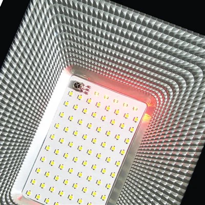 Lumină solară stradală în aer liber