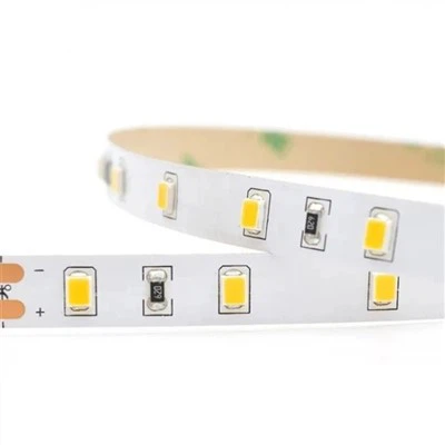 Bandă LED de 8W 3700K